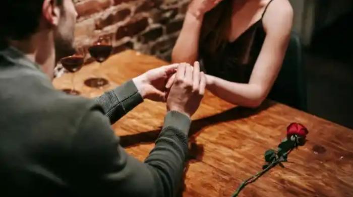 Groom Gets Bride's DNA Test Results And Cancels Wedding Immediately